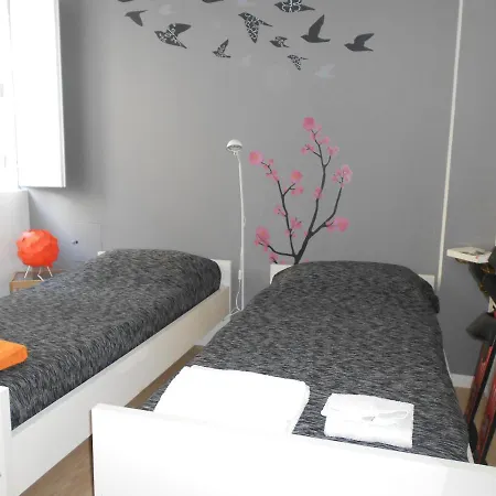 Bed and breakfast Triplex - Com W.c. Privado 3*