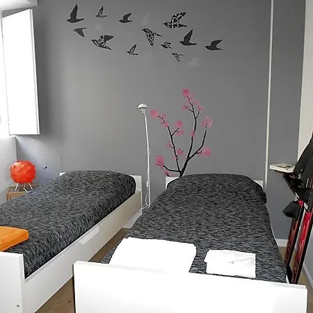 Triplex - Com W.c. Privado 3* ליסבון